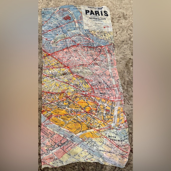 One Hundred Stars Paris Map Print Scarf - Picture 2 of 5